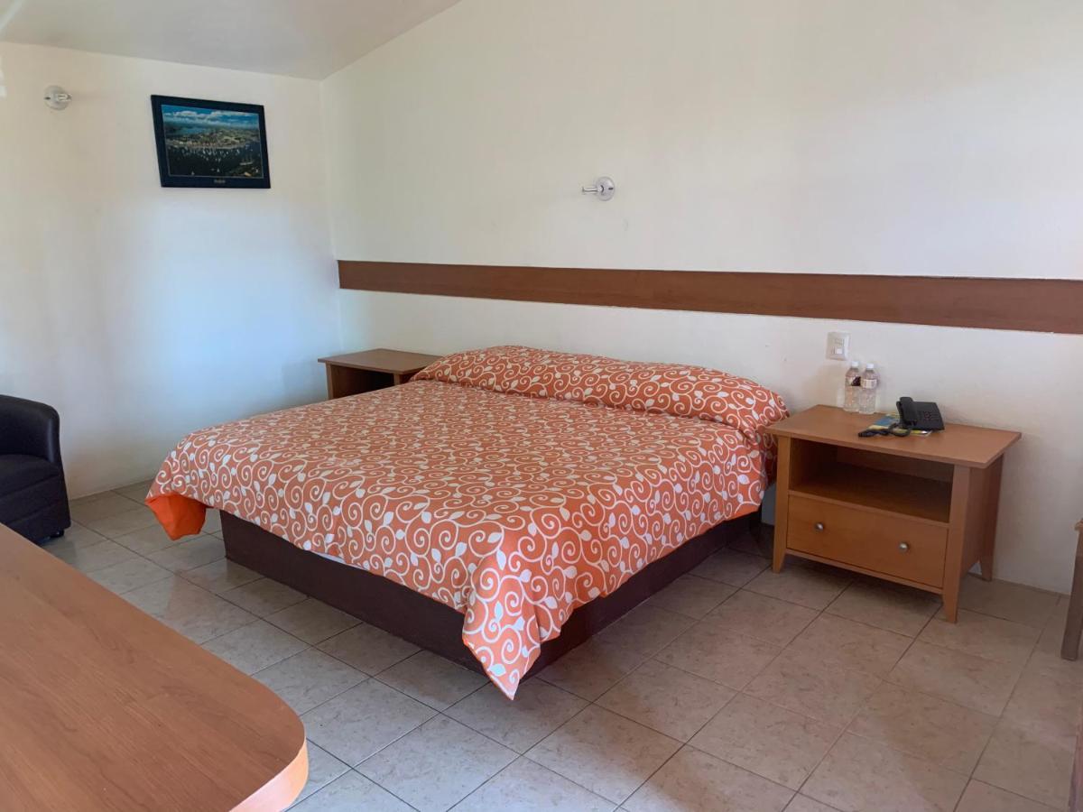 Hotel Posada Don Ramon ซากัตลัน ภายนอก รูปภาพ