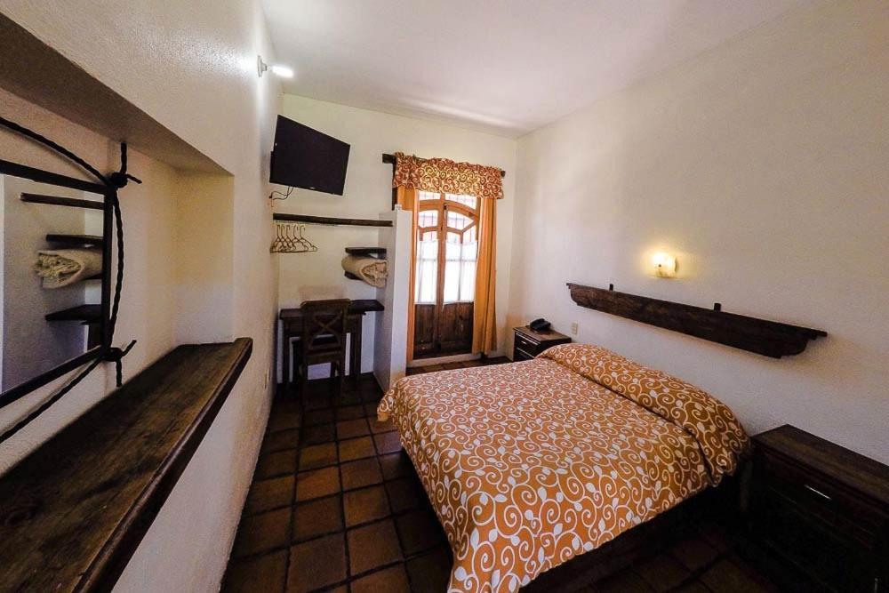 Hotel Posada Don Ramon ซากัตลัน ภายนอก รูปภาพ
