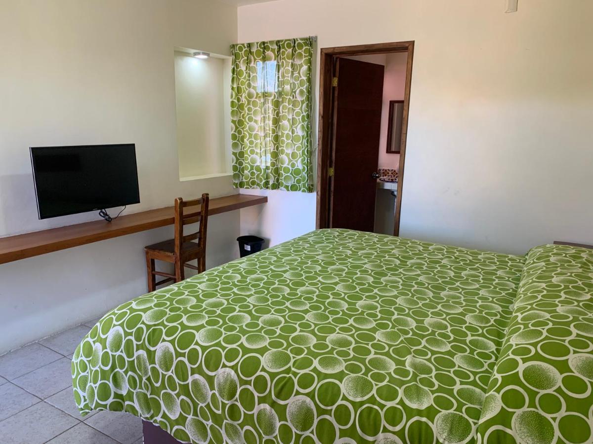 Hotel Posada Don Ramon ซากัตลัน ภายนอก รูปภาพ