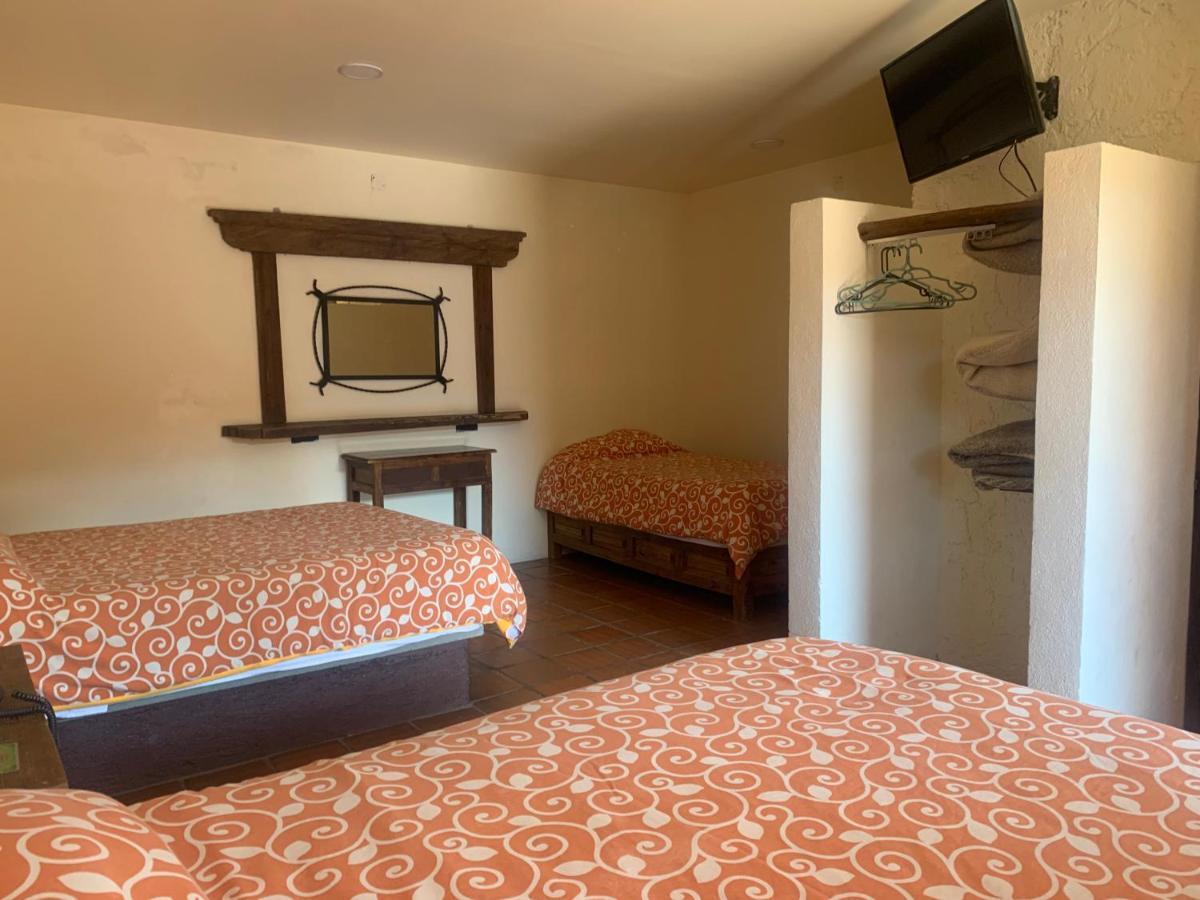 Hotel Posada Don Ramon ซากัตลัน ภายนอก รูปภาพ